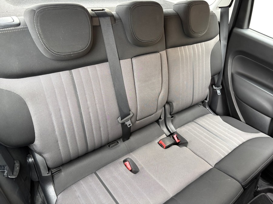 FIAT d'occasion 500L 1.4 16V 95 PETIT BATEAU de 2014 Orgeval Verneuil