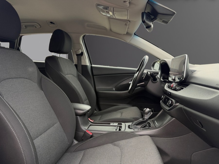 HYUNDAI d'occasion I30 SW 1.6 CRDI 115 BUSINESS DCT PH2 de 2021