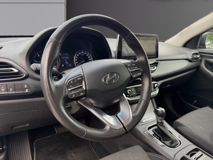 HYUNDAI d'occasion I30 SW 1.6 CRDI 115 BUSINESS DCT PH2 de 2021