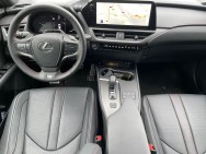 LEXUS d'occasion UX 300H 2WD F Sport Executive de 2025 Genevois (74)﻿