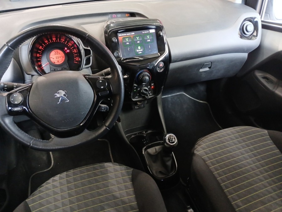 PEUGEOT d'occasion 108 TOP 1.0 VTI 72 STYLE de 2021 La Ciotat (13)﻿