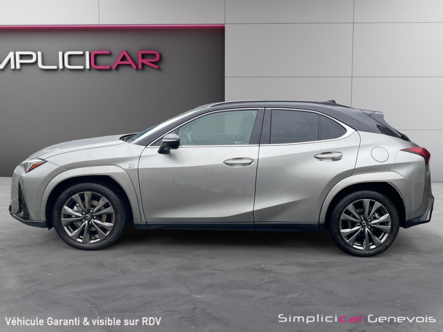 LEXUS d'occasion UX 300H 2WD F Sport Executive de 2025 Genevois (74)﻿