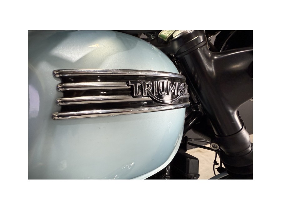 TRIUMPH d'occasion BONN.T120 SMTDAD75HWJ875887 de 2018 Magny-en-Vexin