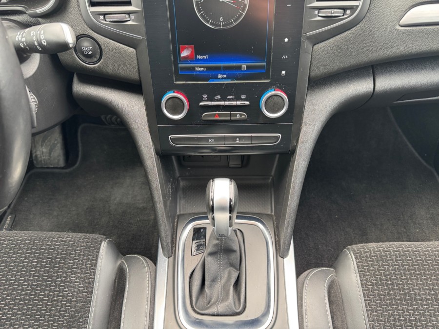 RENAULT d'occasion MEGANE TCE 140 INTENS de 2019 Orleans (45)﻿