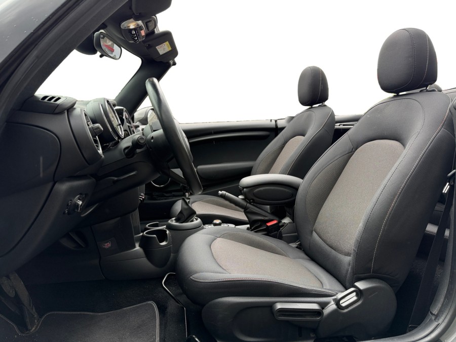 MINI d'occasion COOPER COOPER 136 CABRIO JCW de 2019 Orgeval Verneuil