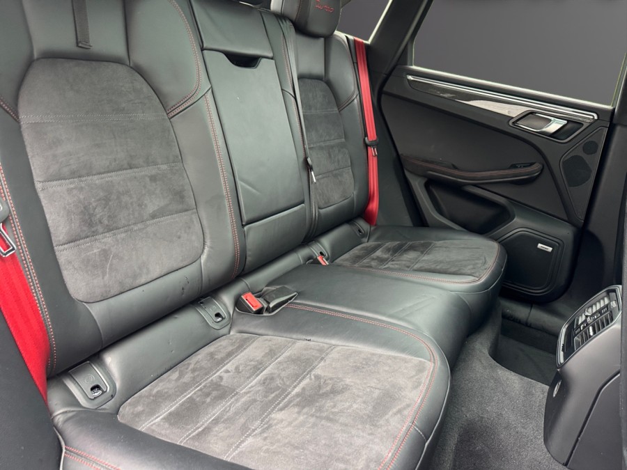 PORSCHE d'occasion MACAN TURBO de 2018 Vannes (56)﻿