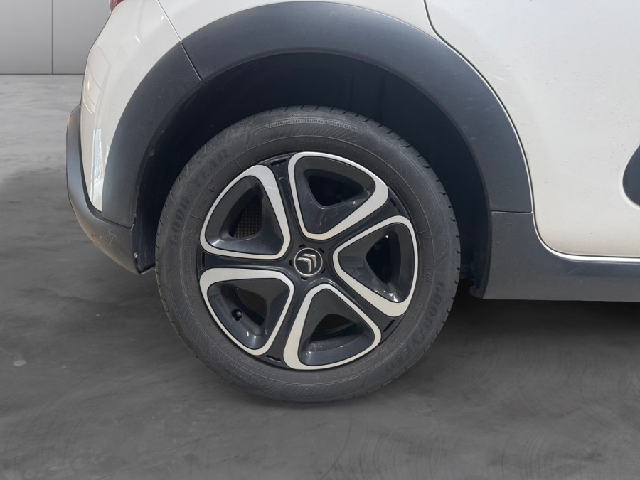 CITROEN d'occasion C3 1.2 PURE TECH 82 GRAPHIC de 2019 Bretigny Sur
