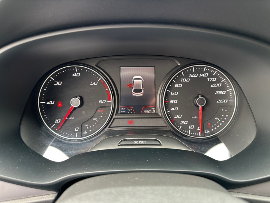 SEAT d'occasion LEON 1.6 TDI 115 STYLE de 2018 Lorient (56)﻿
