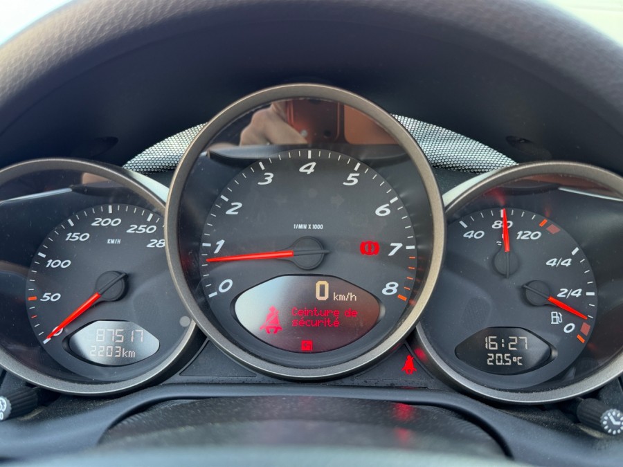 PORSCHE d'occasion BOXSTER 2.7 TIPTRONIC de 2005 Toulon Est (83)﻿