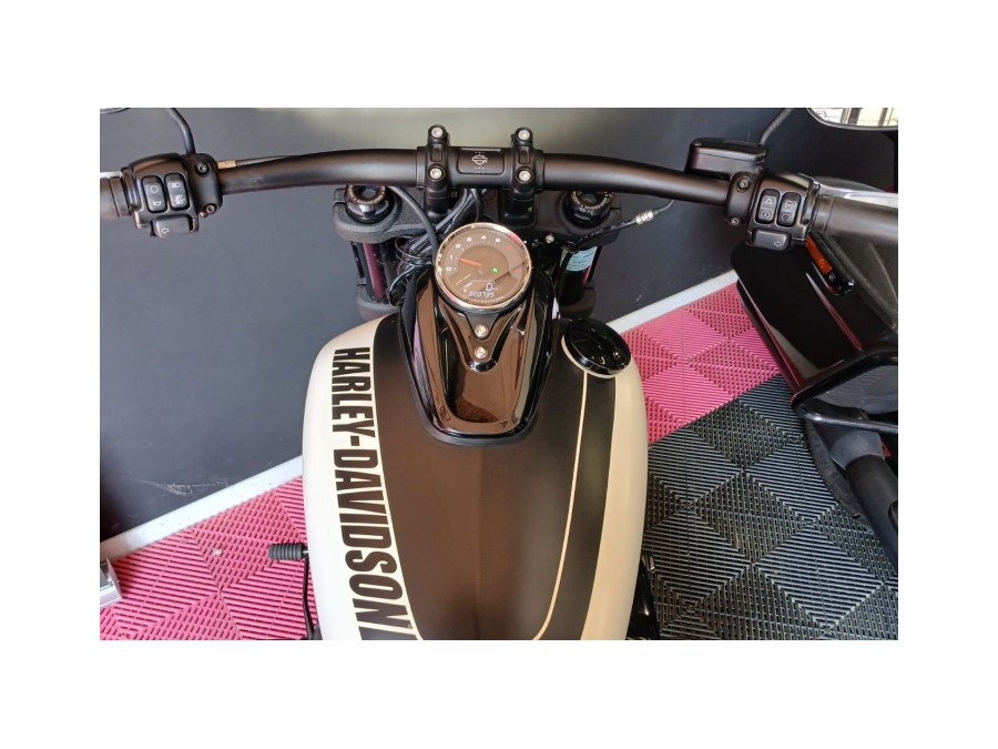 HARLEY DAVIDSON d'occasion FXFBS HARLEY.DAV CVO FAT BOB de 2020 La