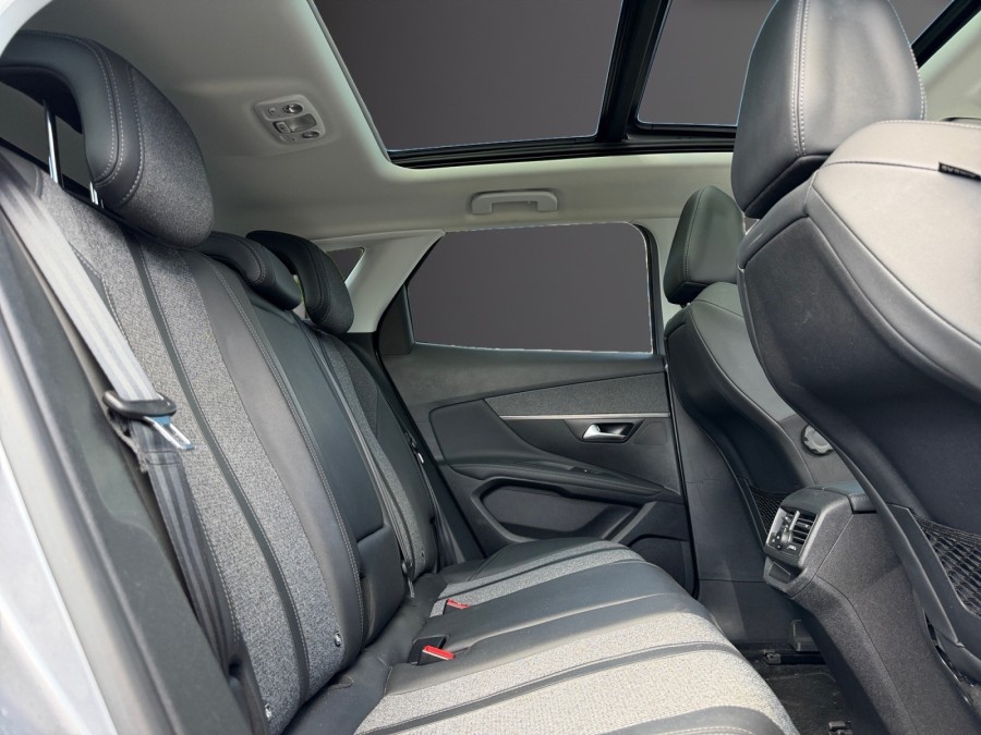 PEUGEOT d'occasion 3008 1.5 BLUE HDI 130 ALLURE EAT de 2019 Rennes