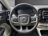 VOLVO d'occasion XC40 T2 129 ESSENTIAL GEARTRONIC de 2020 Cannes (06)﻿