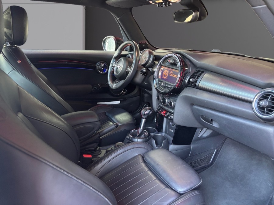 MINI d'occasion COOPER JCW EXCLUSIVE DESIGN BA de 2015 Pertuis (84)﻿