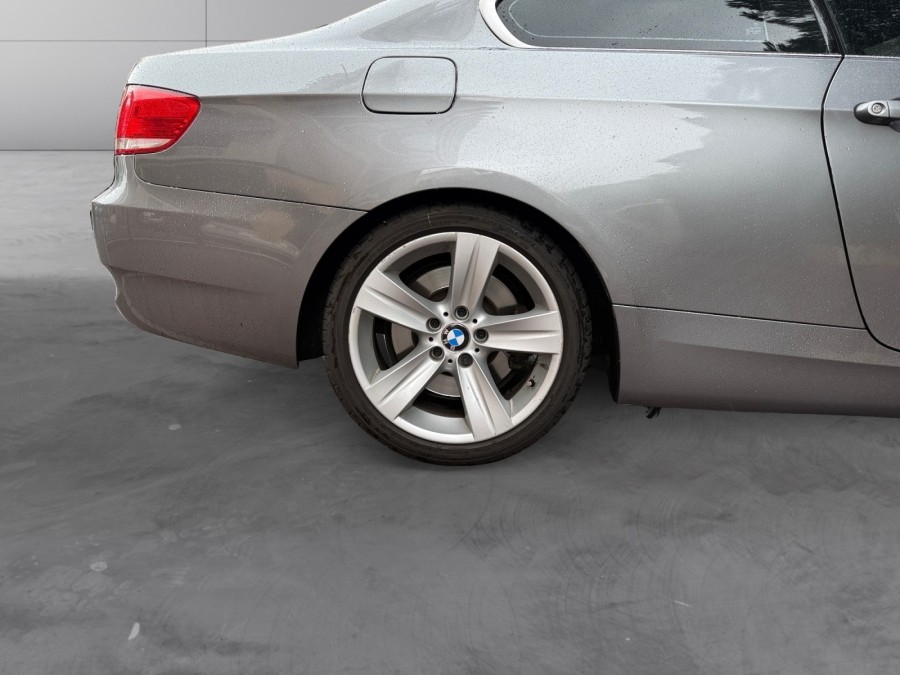 BMW d'occasion SERIE 3 335I CONFORT BA de 2006 Cannes (06)﻿