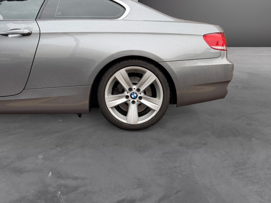 BMW d'occasion SERIE 3 335I CONFORT BA de 2006 Cannes (06)﻿