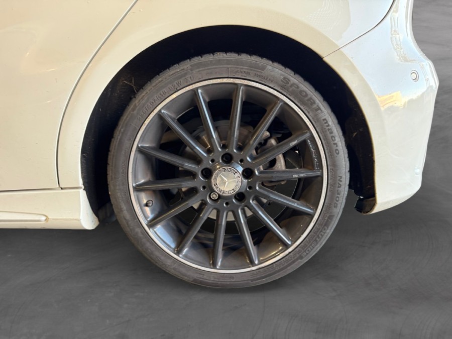 MERCEDES d'occasion CLASSE A 180 de 2015 Narbonne (11)﻿