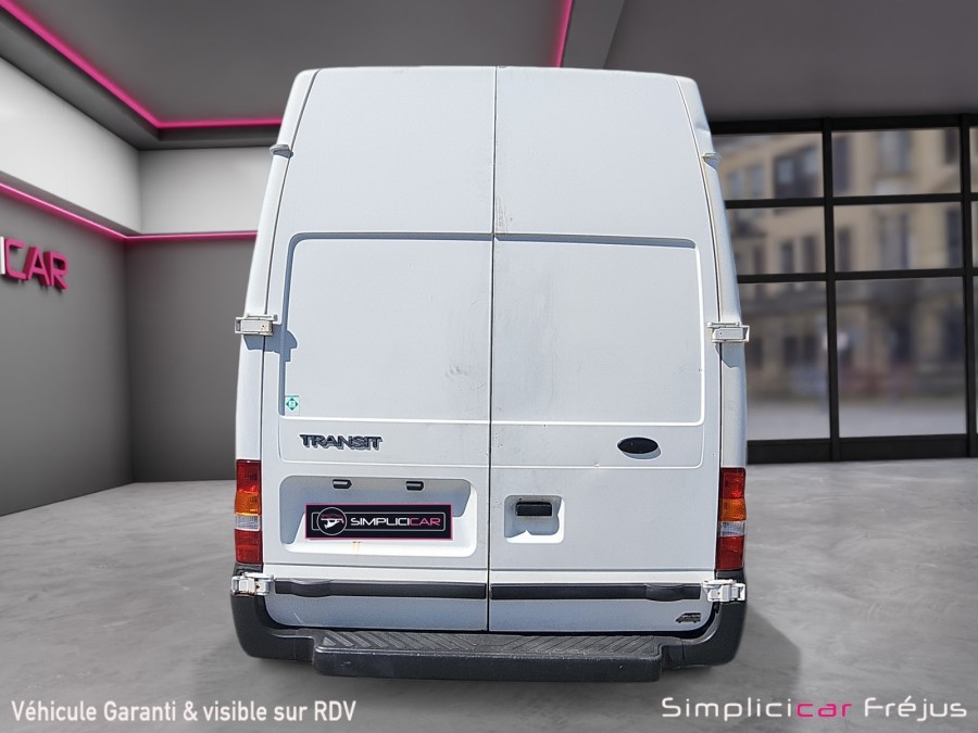 FORD d'occasion TRANSIT Transit kombi de 2005 Frejus (83)﻿