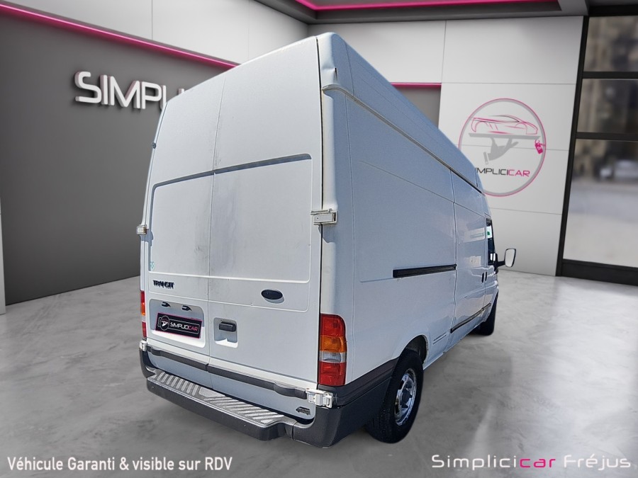 FORD d'occasion TRANSIT Transit kombi de 2005 Frejus (83)﻿