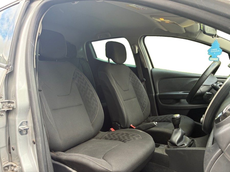RENAULT d'occasion CLIO 1.5 DCI 90 LIMITED de 2018 Saint Maximin (60)﻿