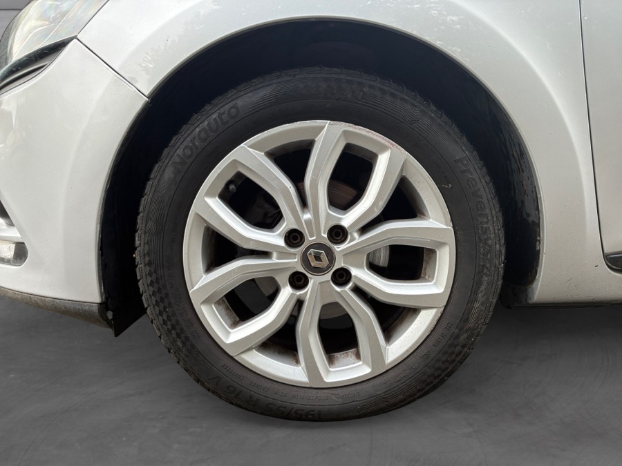 RENAULT d'occasion CLIO 1.5 DCI 90 LIMITED de 2018 Saint Maximin (60)﻿