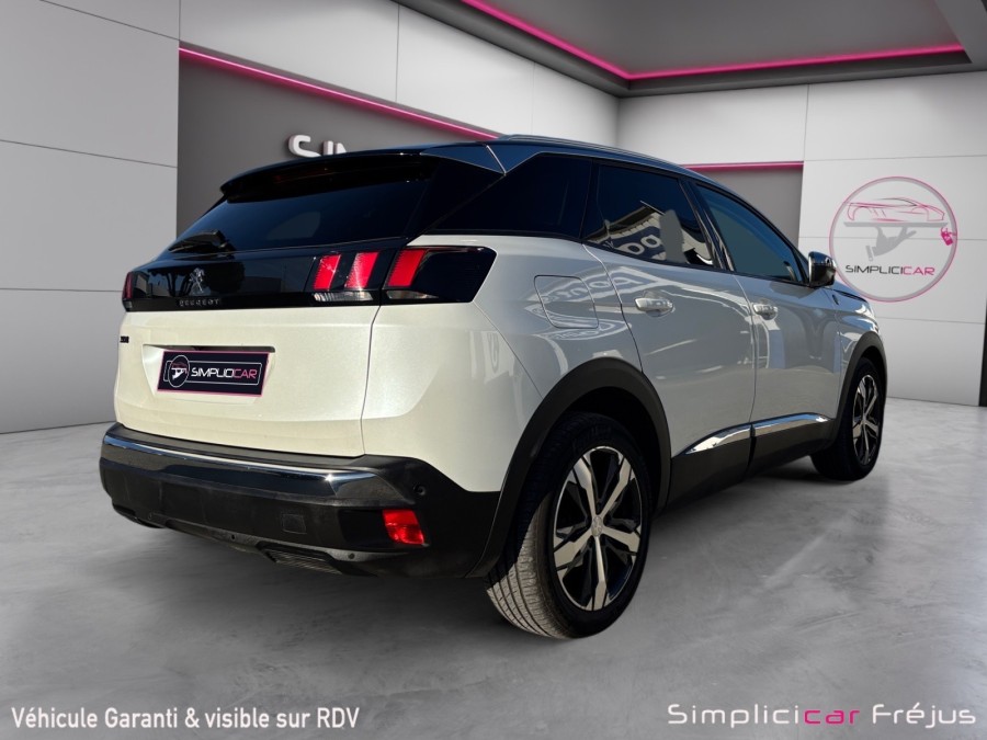PEUGEOT d'occasion 3008 1.6 BLUE HDI 120 CROSSWAY EAT de 2017 Frejus