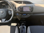 TOYOTA d'occasion YARIS 100H collection de 2018 Cannes (06)﻿