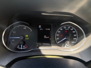 TOYOTA d'occasion YARIS 100H collection de 2018 Cannes (06)﻿