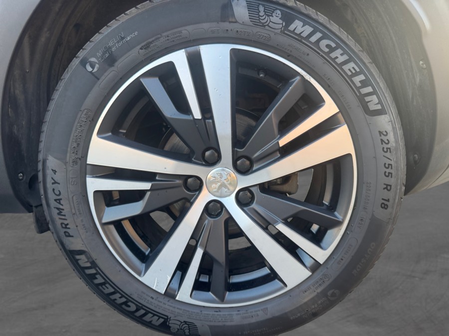 PEUGEOT d'occasion 3008 1.6 BLUE HDI 120 GT LINE de 2016 Beaune (21)﻿