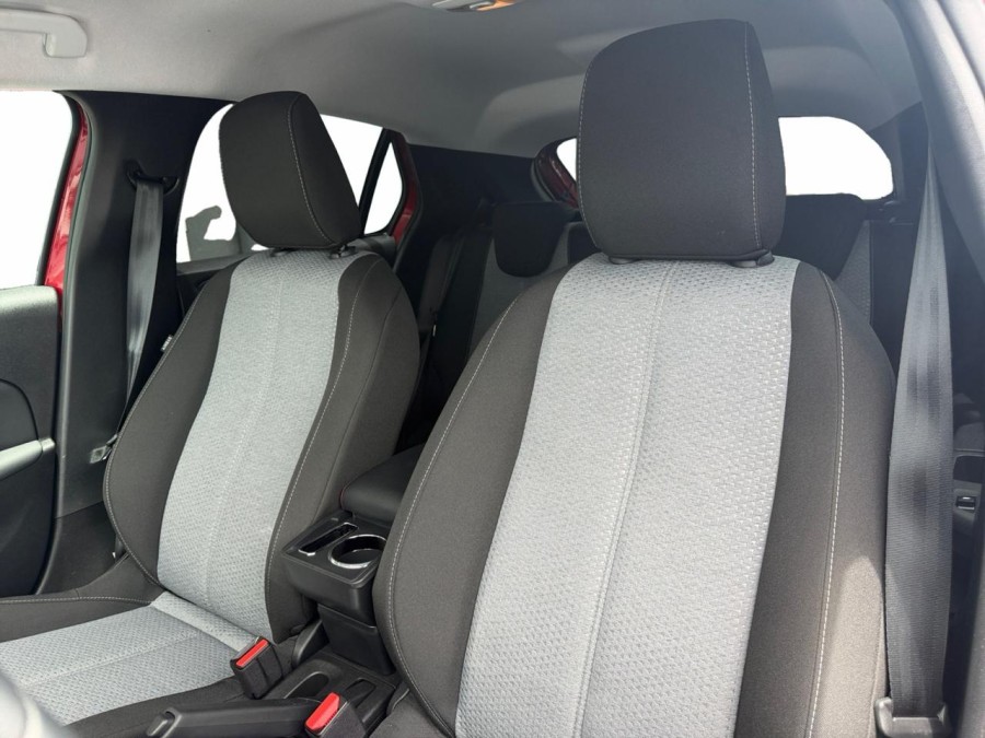 OPEL d'occasion CORSA 1.5 D 100 EDITION BUSINESS de 2025 Guadeloupe