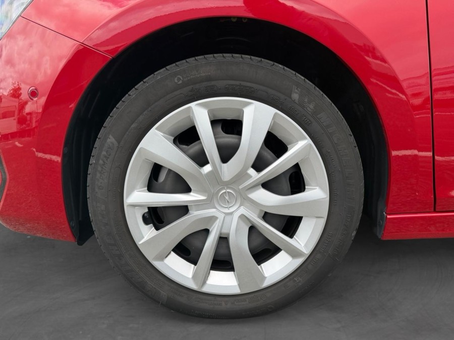 OPEL d'occasion CORSA 1.5 D 100 EDITION BUSINESS de 2025 Guadeloupe