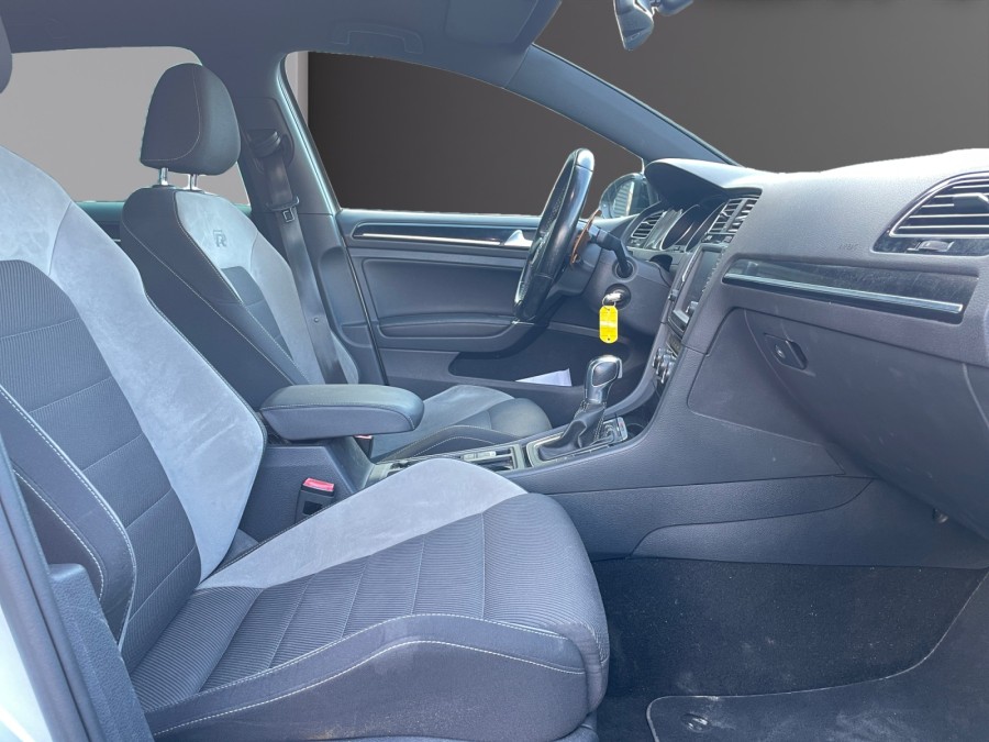 VOLKSWAGEN d'occasion GOLF 2.0 TSI 300 R 4MOTION DSG de 2015 Genevois