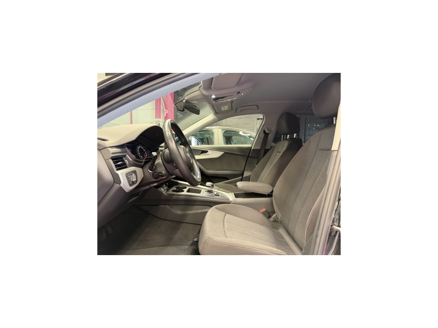 AUDI d'occasion A4 AVANT 30 TDI 136 BUSINESS EXECUTIVE S TRONIC de