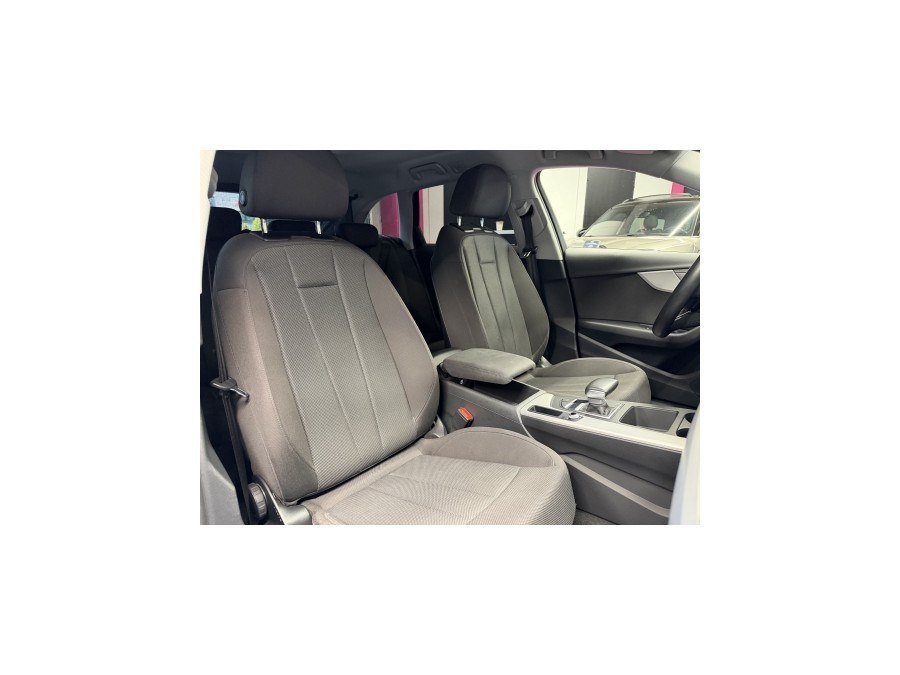 AUDI d'occasion A4 AVANT 30 TDI 136 BUSINESS EXECUTIVE S TRONIC de