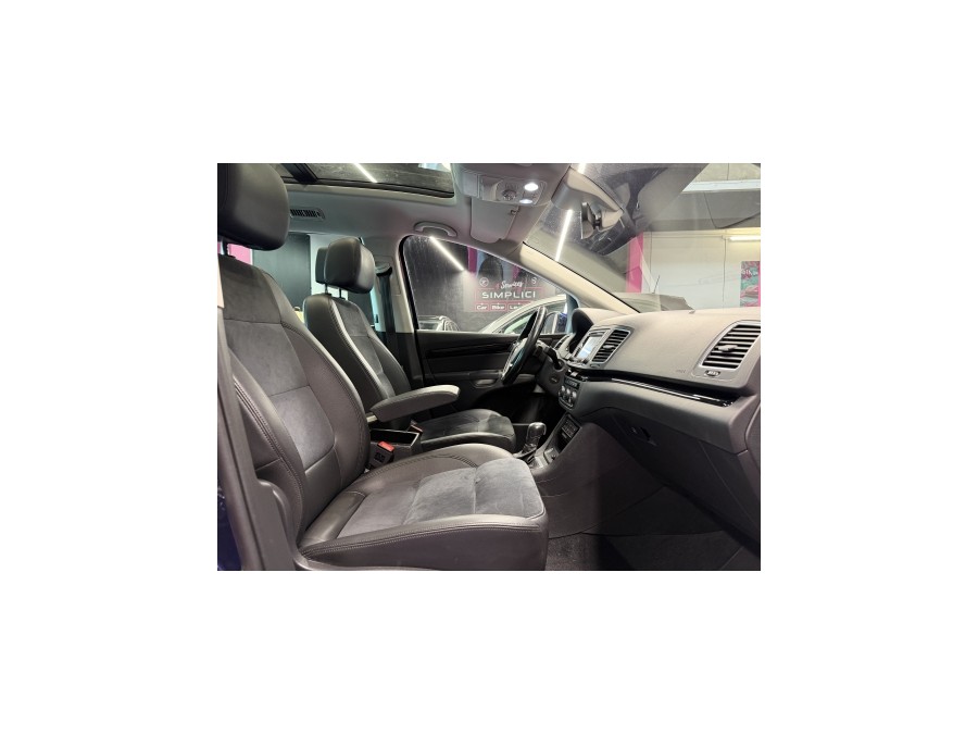 VOLKSWAGEN d'occasion SHARAN 2.0 TDI 177 CARAT DSG de 2020 Villebon