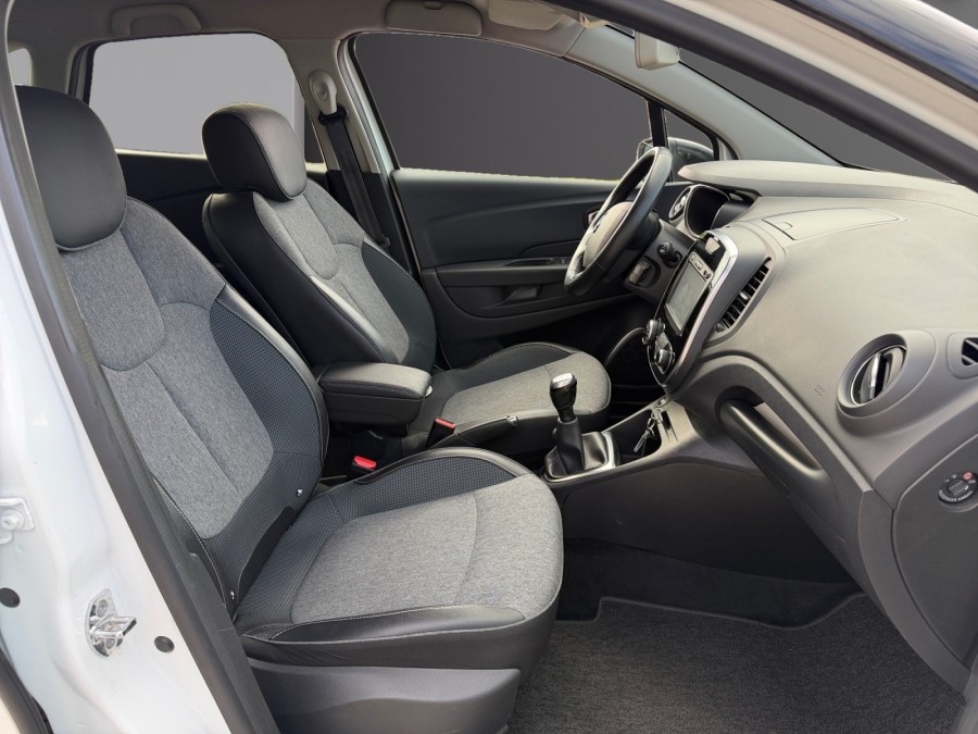 RENAULT d'occasion CAPTUR 0.9 TCE 90 INTENS de 2018 Troyes (10)﻿