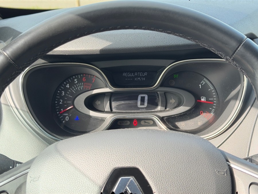 RENAULT d'occasion CAPTUR 0.9 TCE 90 INTENS de 2018 Troyes (10)﻿