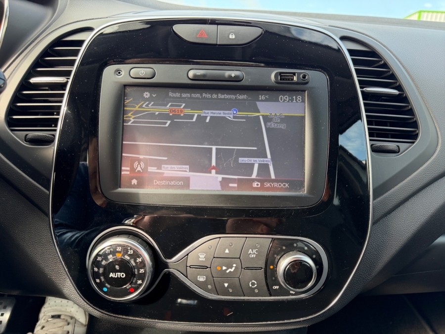 RENAULT d'occasion CAPTUR 0.9 TCE 90 INTENS de 2018 Troyes (10)﻿