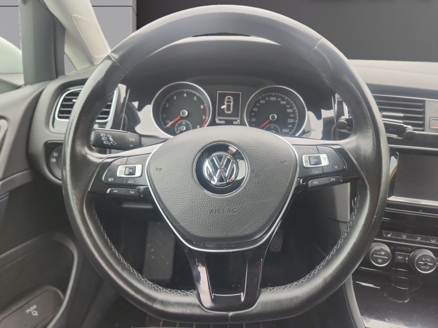VOLKSWAGEN d'occasion GOLF 1.4 TSI 140 ACT CONFORTLINE de 2013 Frejus