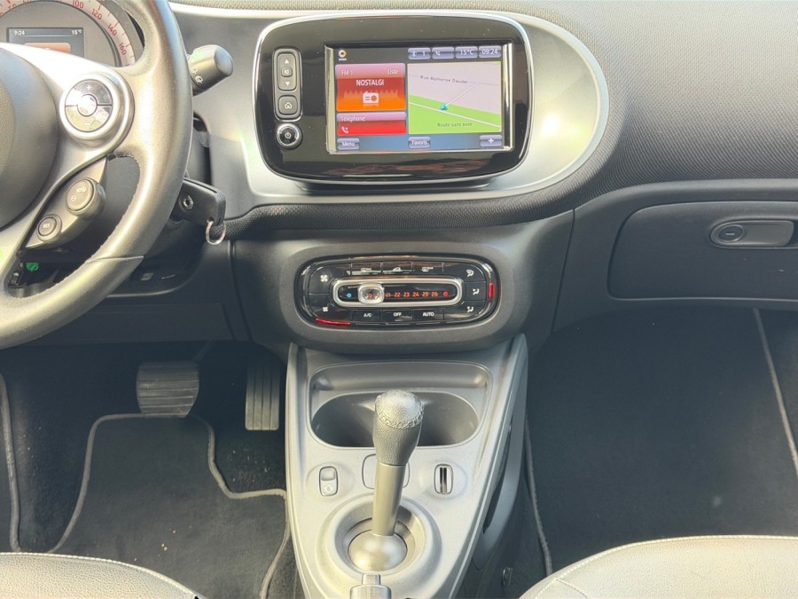 SMART d'occasion FORFOUR 0.9 90 de 2017 Troyes (10)﻿