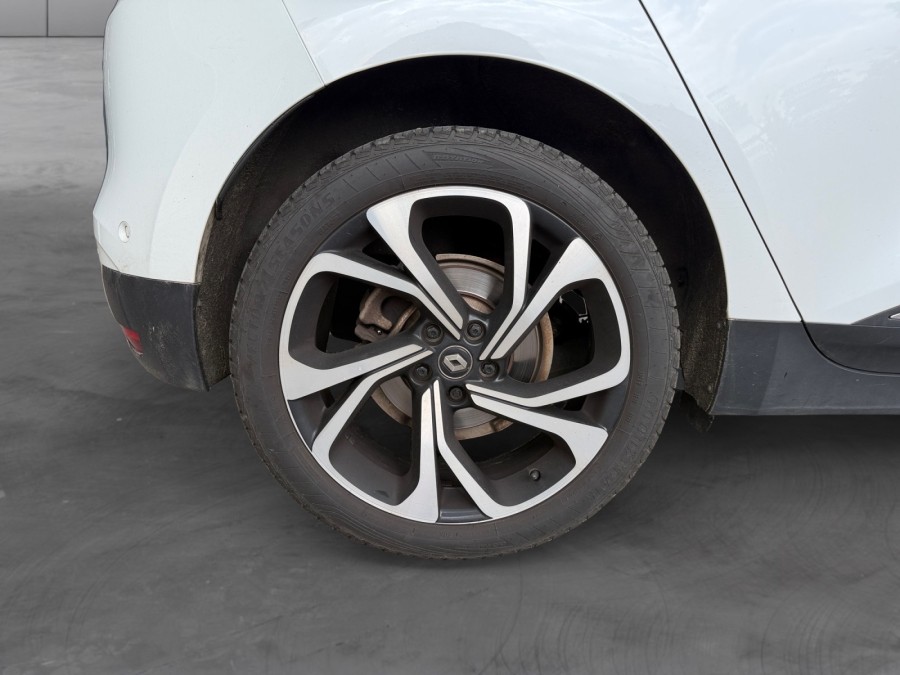 RENAULT d'occasion SCENIC GRAND 1.3 TCE 140 BUSINESS INTENS de 2019