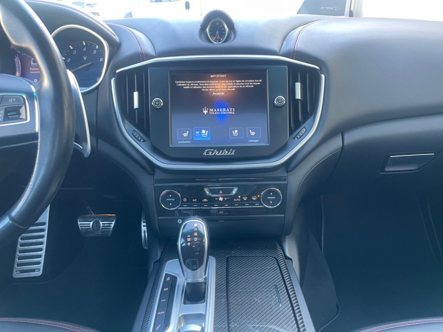 MASERATI d'occasion GHIBLI 3.0 V6 410 ch S Q4 de 2015 Royan (17)﻿