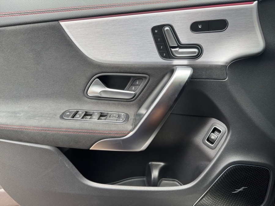 MERCEDES d'occasion CLASSE CLA II SB CLA 250 4MATIC AMG LINE BA de