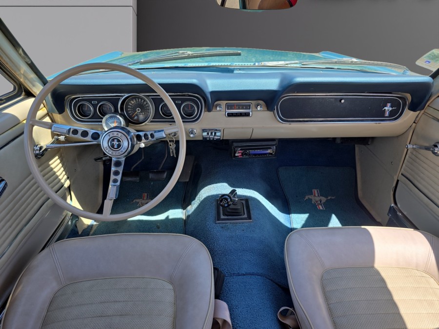 FORD d'occasion MUSTANG 4.7 V8 289 de 1966 Vichy (03)﻿