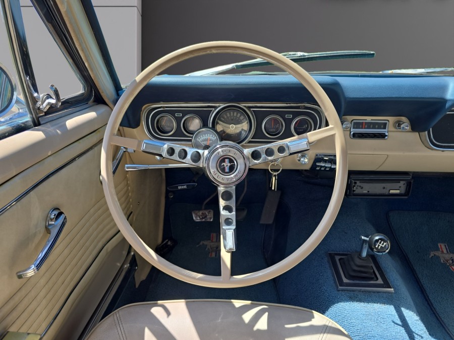 FORD d'occasion MUSTANG 4.7 V8 289 de 1966 Vichy (03)﻿