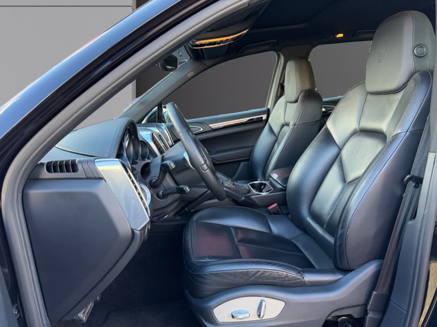 PORSCHE d'occasion CAYENNE 4.8 V8 400 S TIPTRONIC S de 2011 Toulon