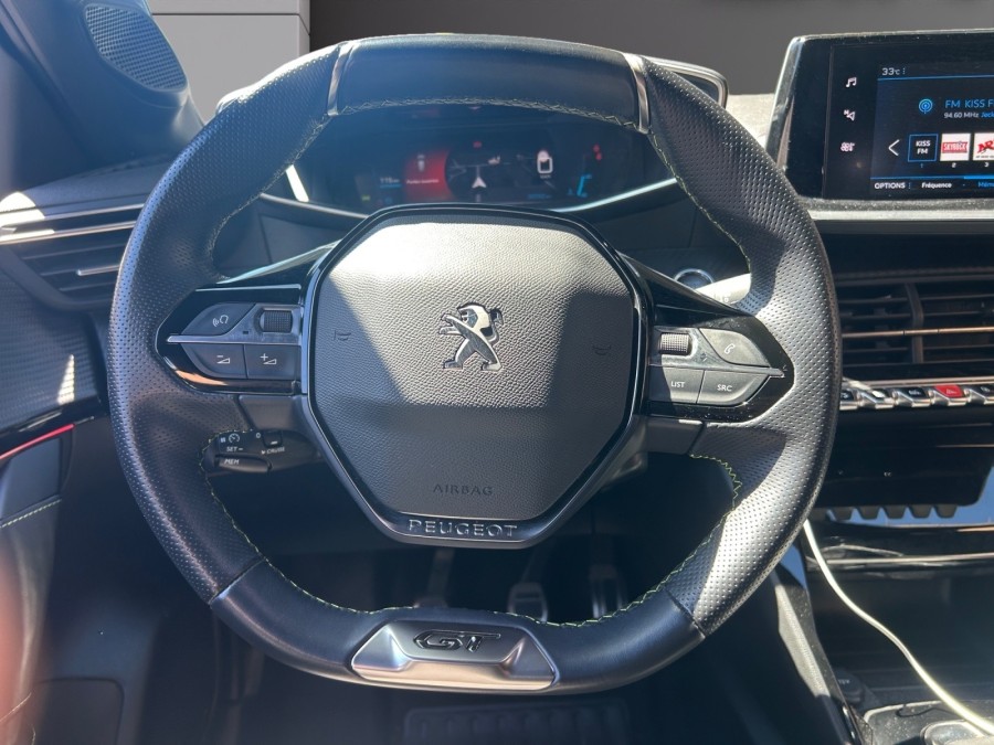 PEUGEOT d'occasion 208 1.2 PURETECH 100 de 2023 Cannes (06)﻿