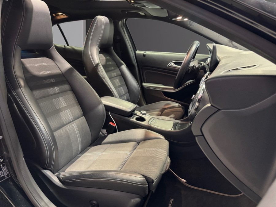 MERCEDES d'occasion GLA 220 CDI 4Matic de 2018 Narbonne (11)﻿