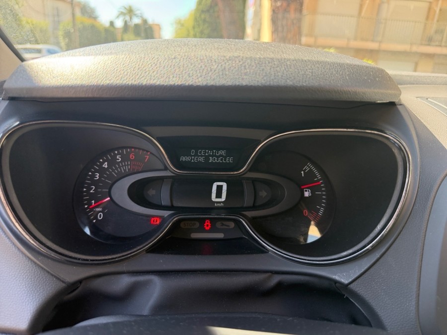 RENAULT d'occasion CAPTUR 1.3 TCE 130 SUNSET de 2019 Cannes (06)﻿