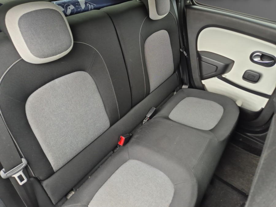RENAULT d'occasion TWINGO 0.9 TCE 90 ENERGY LIMITED de 2018 Angers