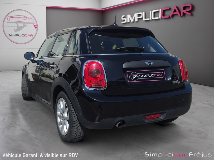 MINI d'occasion ONE ONE D 95 de 2016 Frejus (83)﻿